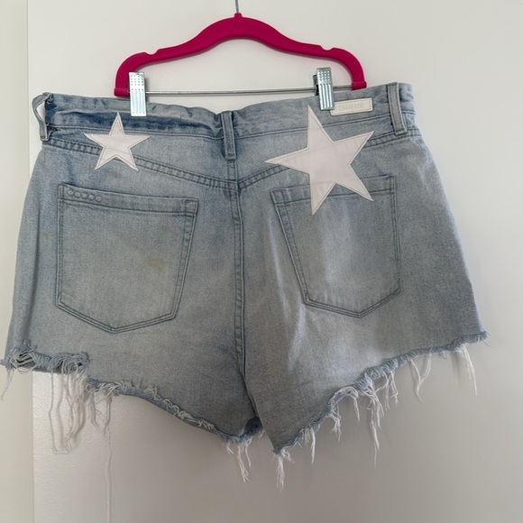 Blank NYC The Barrow Vintage High-Rise Short in All-Star Size 31 - Picture 2 of 5